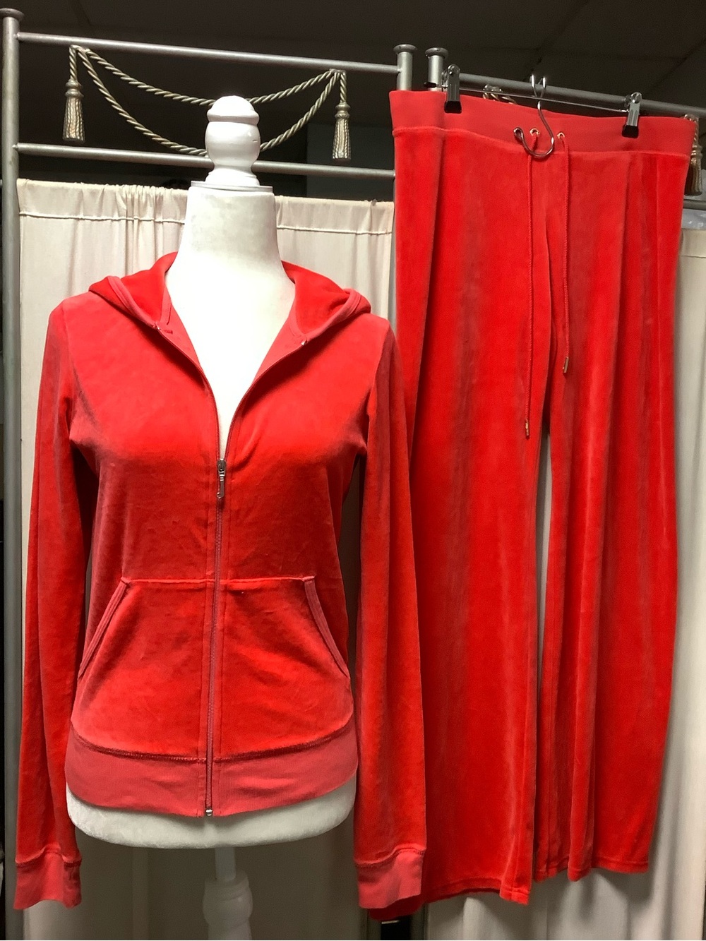 Juicy Couture velour pant 32” M zip up Hoodie S